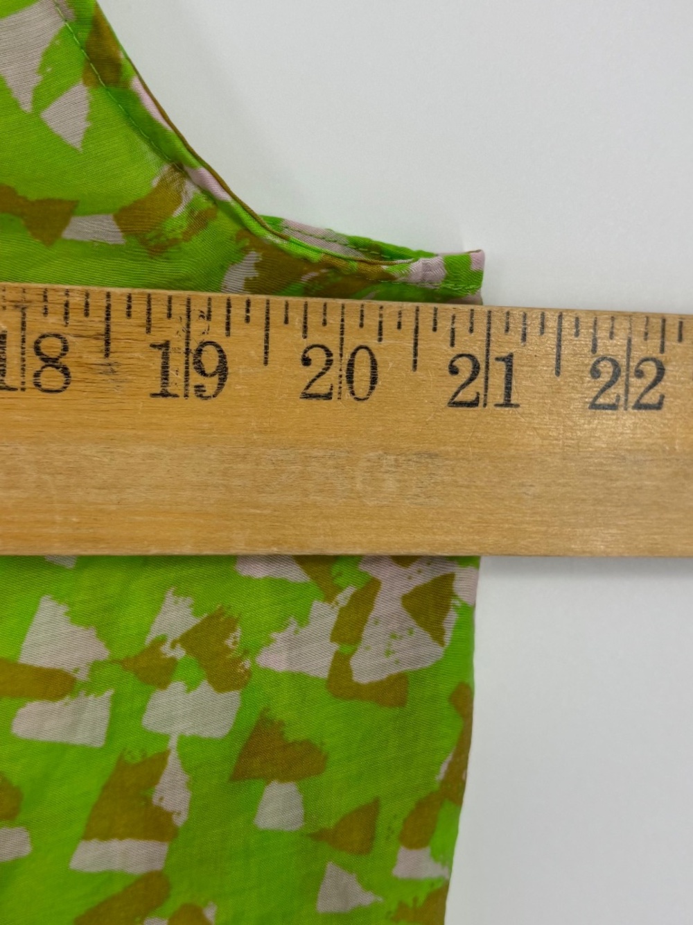 Cabi Womens Medium Popover Sleeveless Blouse Top Lime Green Print Semi Sheer - Picture 6 of 8